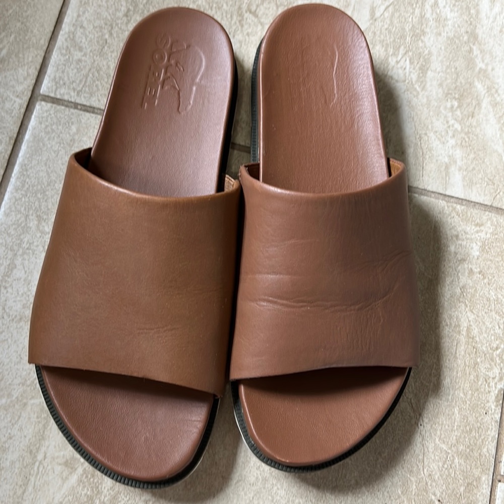Sorel (8.5) Women’s Slides